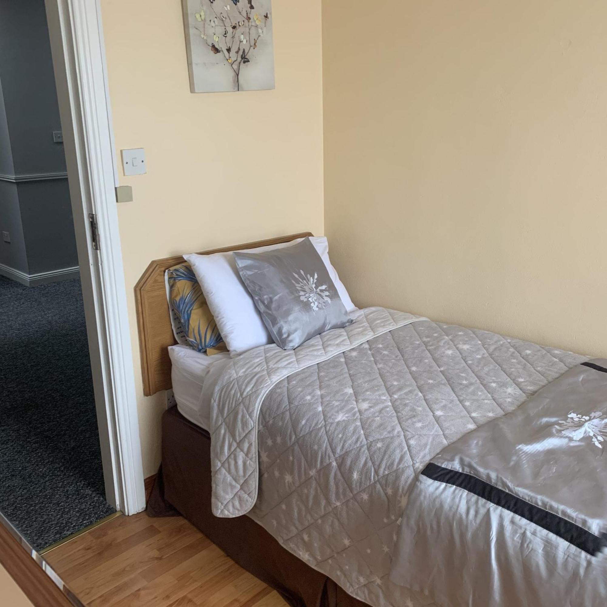 Boland'S Accommodation Dingle Exterior photo
